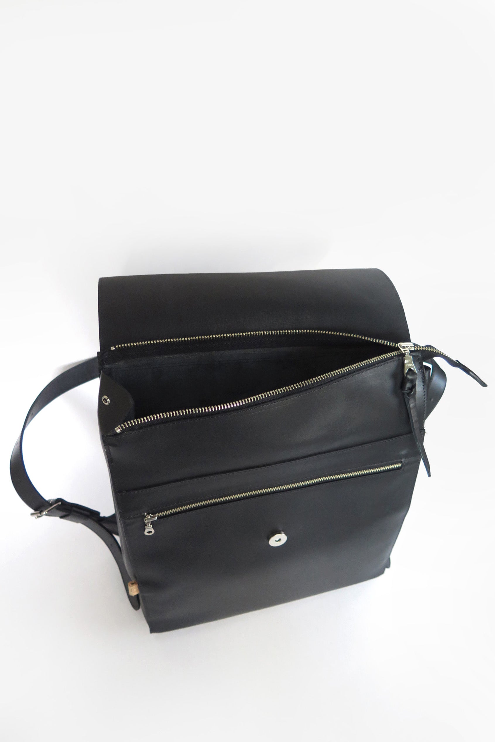 Mochila N.10 - Negro Brillante Grueso