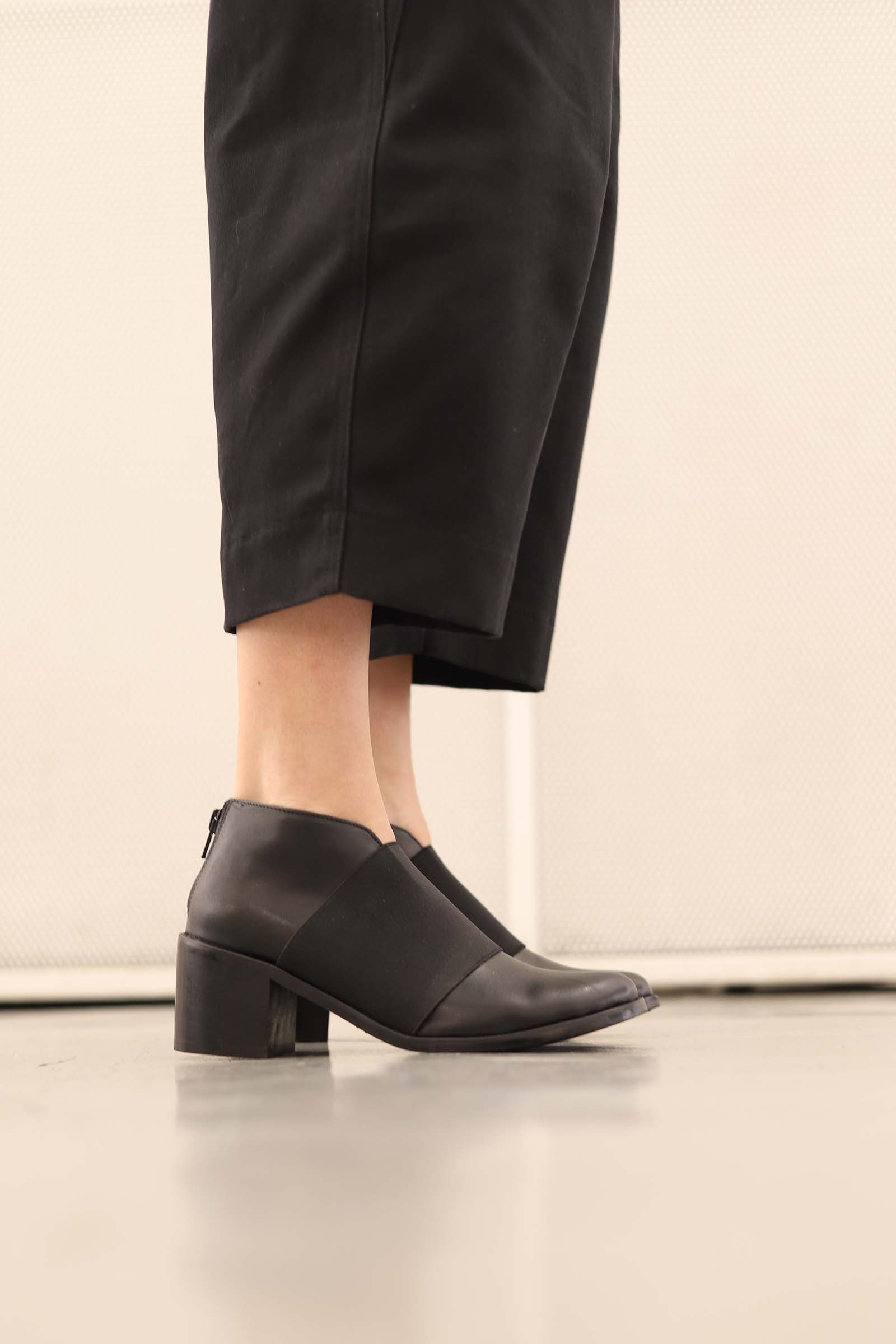 Unos Tenis Que Puedo Hacer Si Me Quedan Grandes Los Zapatos Un