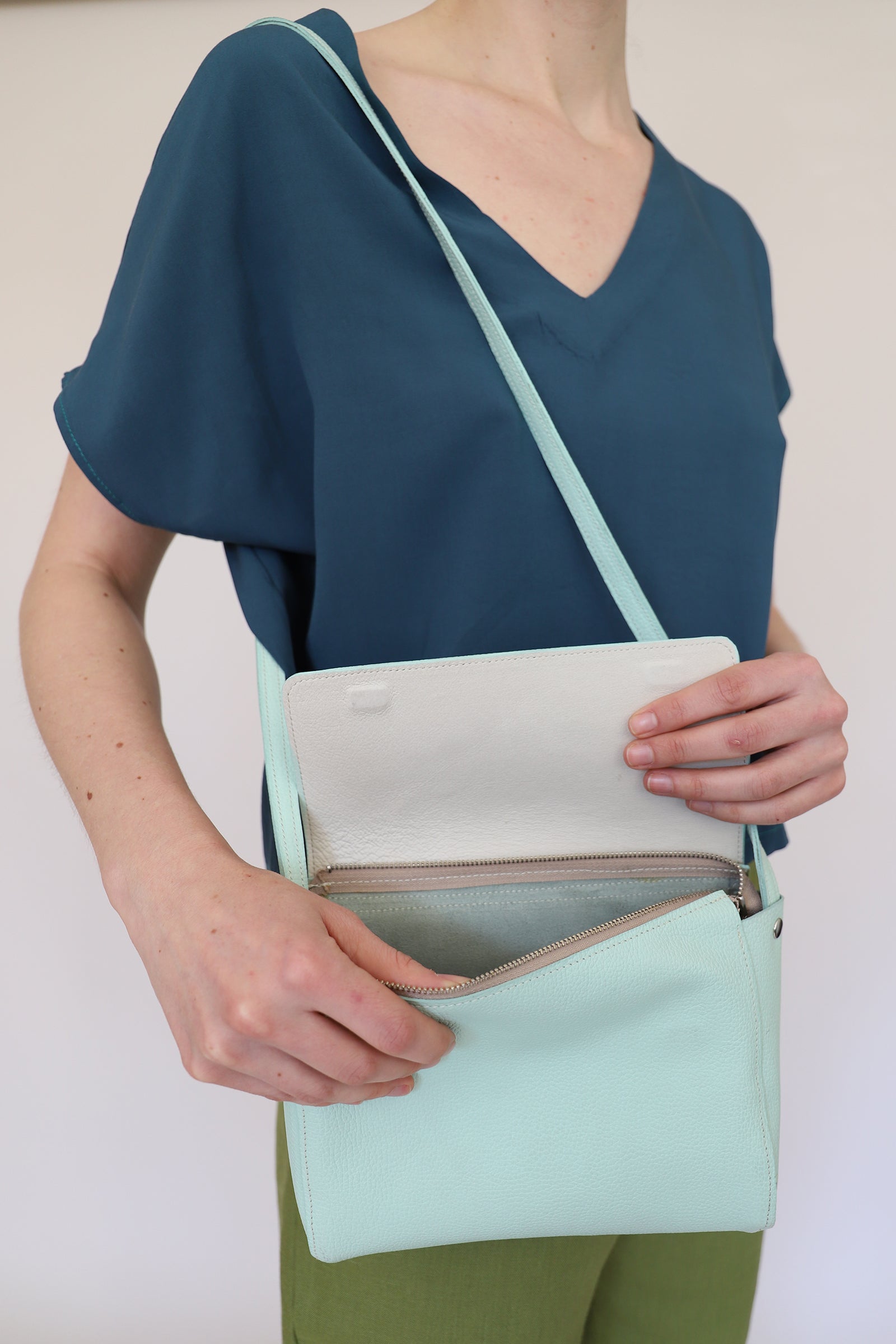 Cartera N.18 Verde Agua Grano