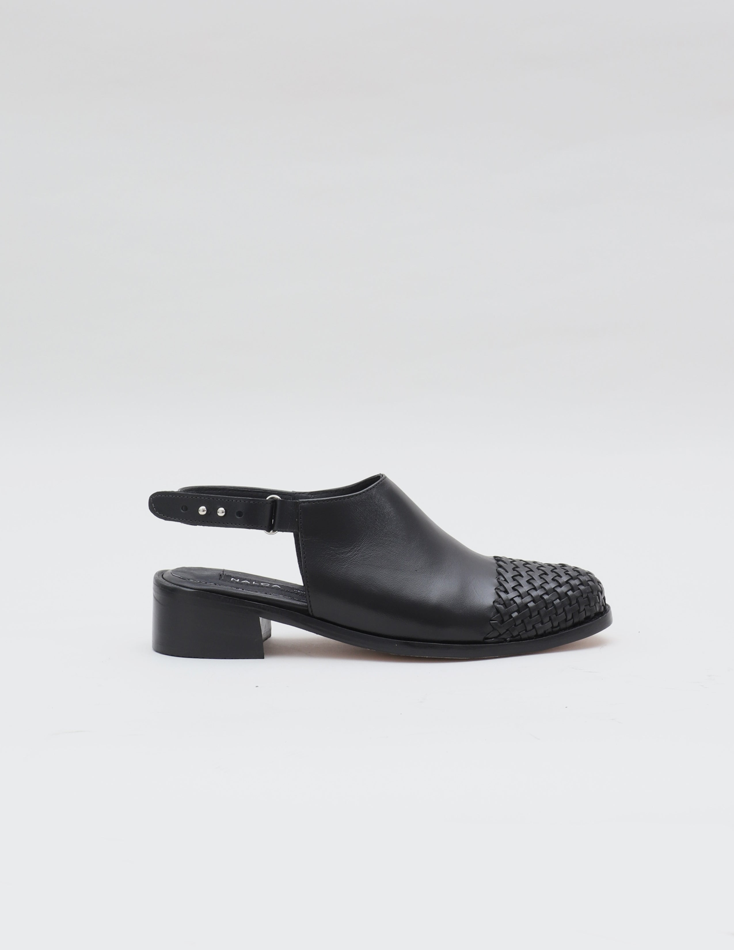 Zapato Trevo Negro