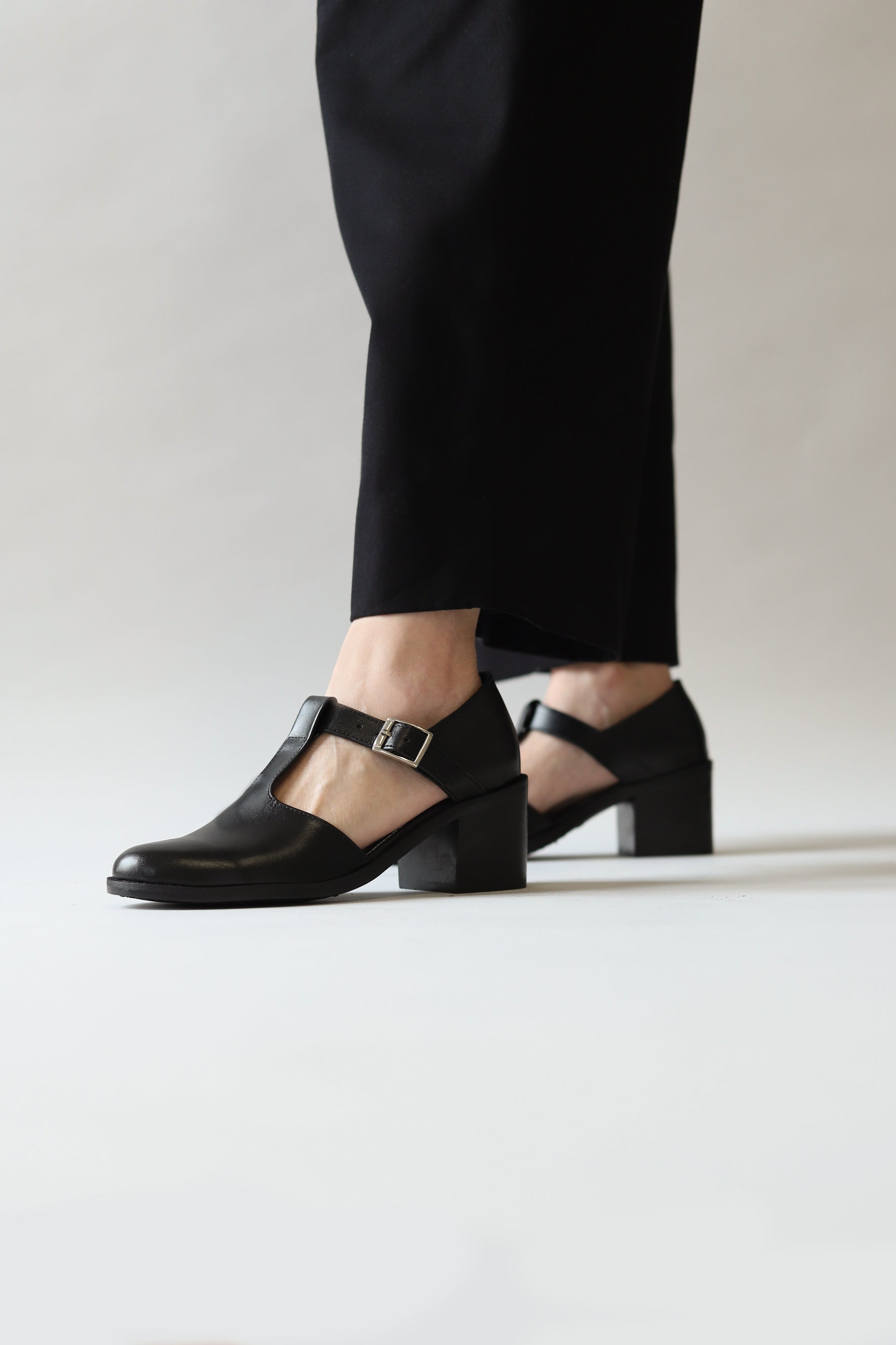 Zapato Antu Negro