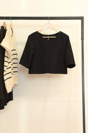 BLUSA LEAN NEGRA