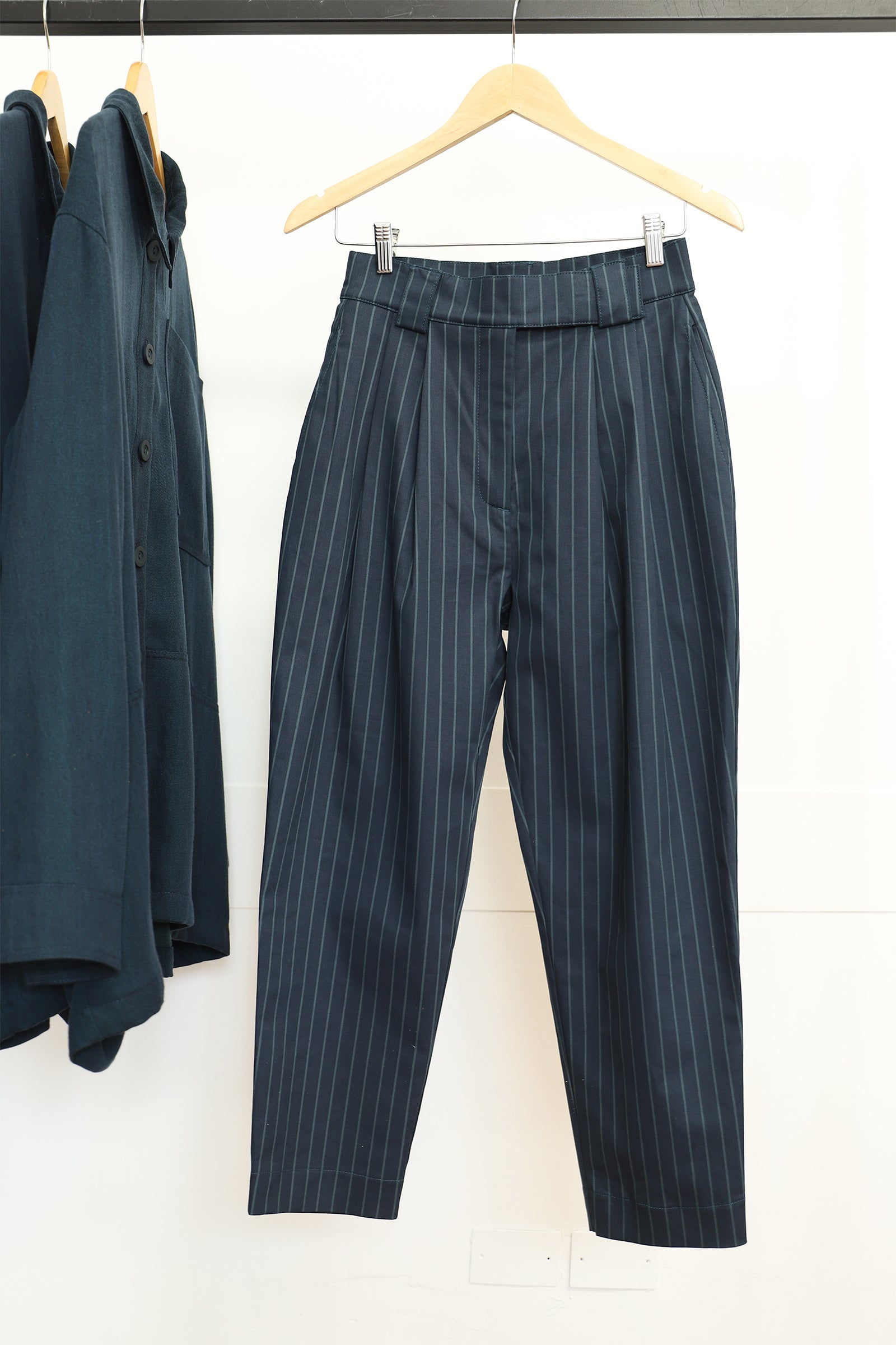 PantalonLUIlineas_2.jpg