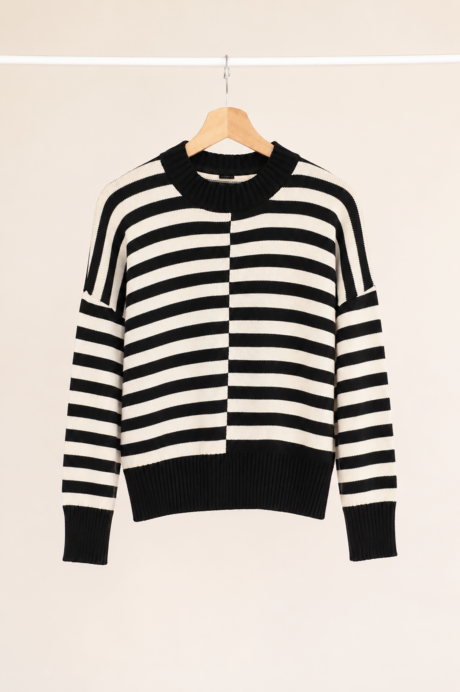 SWEATER REL B/N