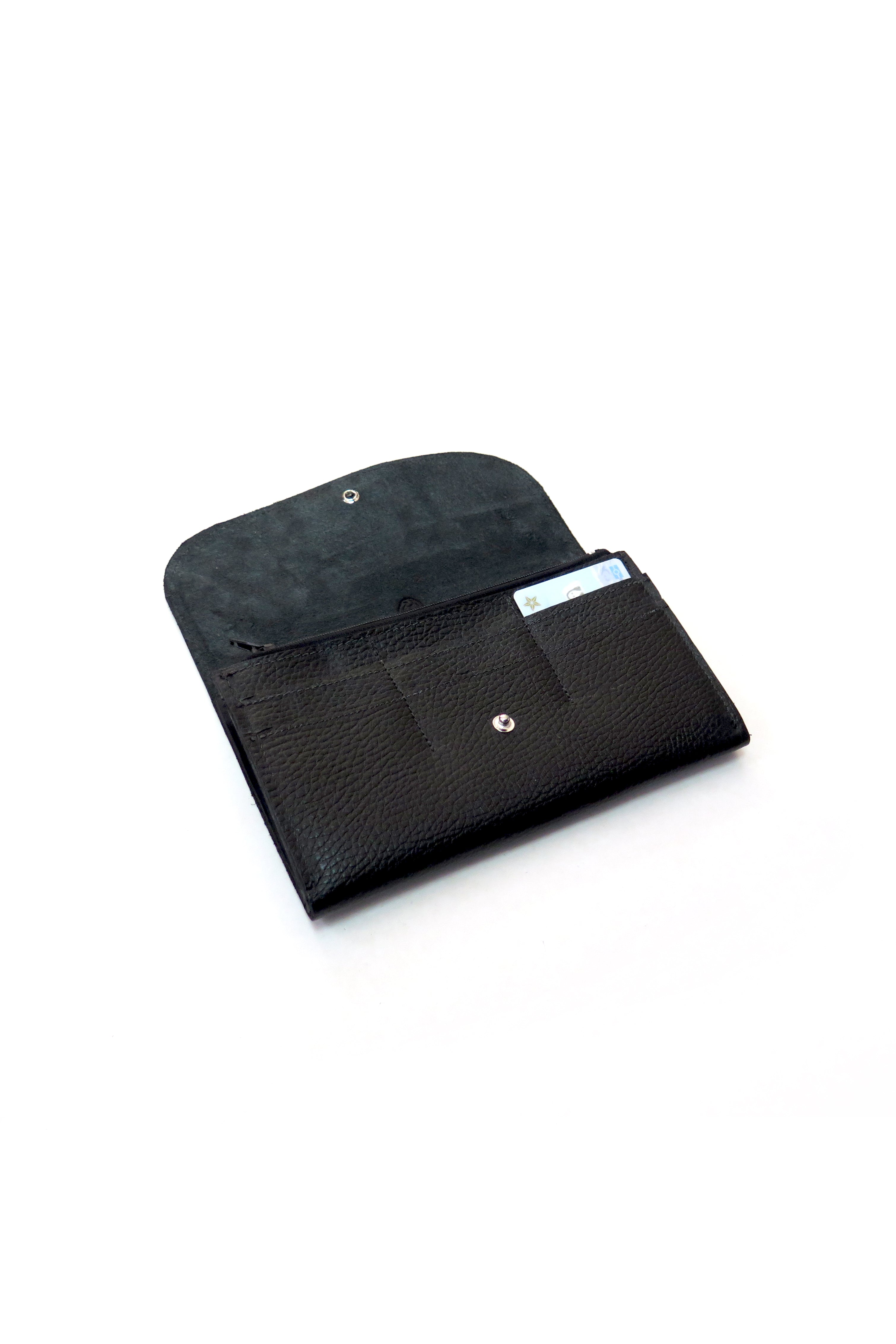 Billetera_N.2_cuero_negro_grano_04.jpg