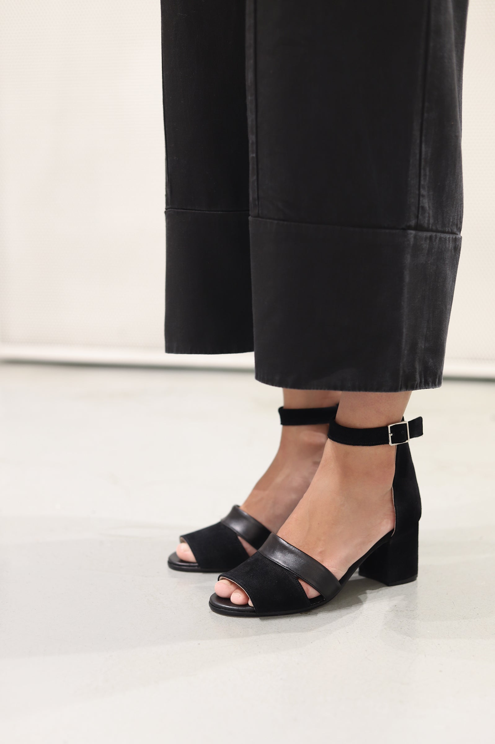 Sandalia Cipres Negro