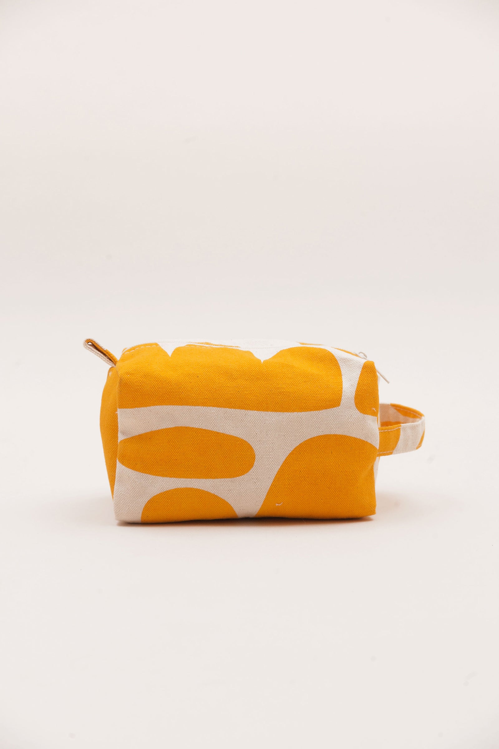 Estuche cuadrado Mapu amarillo
